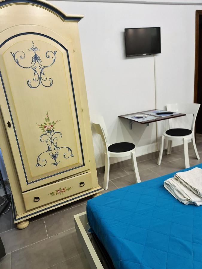 Caravel Monolocale Villa Camaiore Bagian luar foto