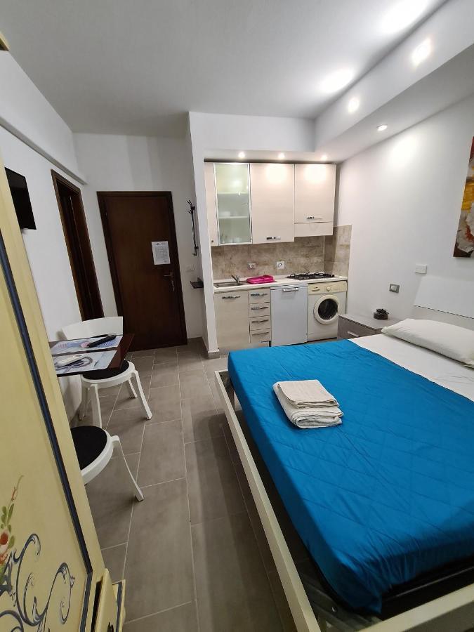 Caravel Monolocale Villa Camaiore Bagian luar foto
