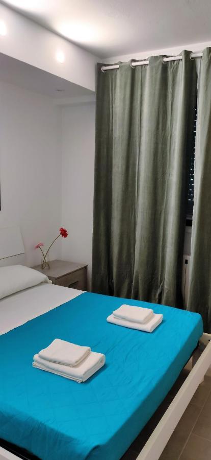 Caravel Monolocale Villa Camaiore Bagian luar foto